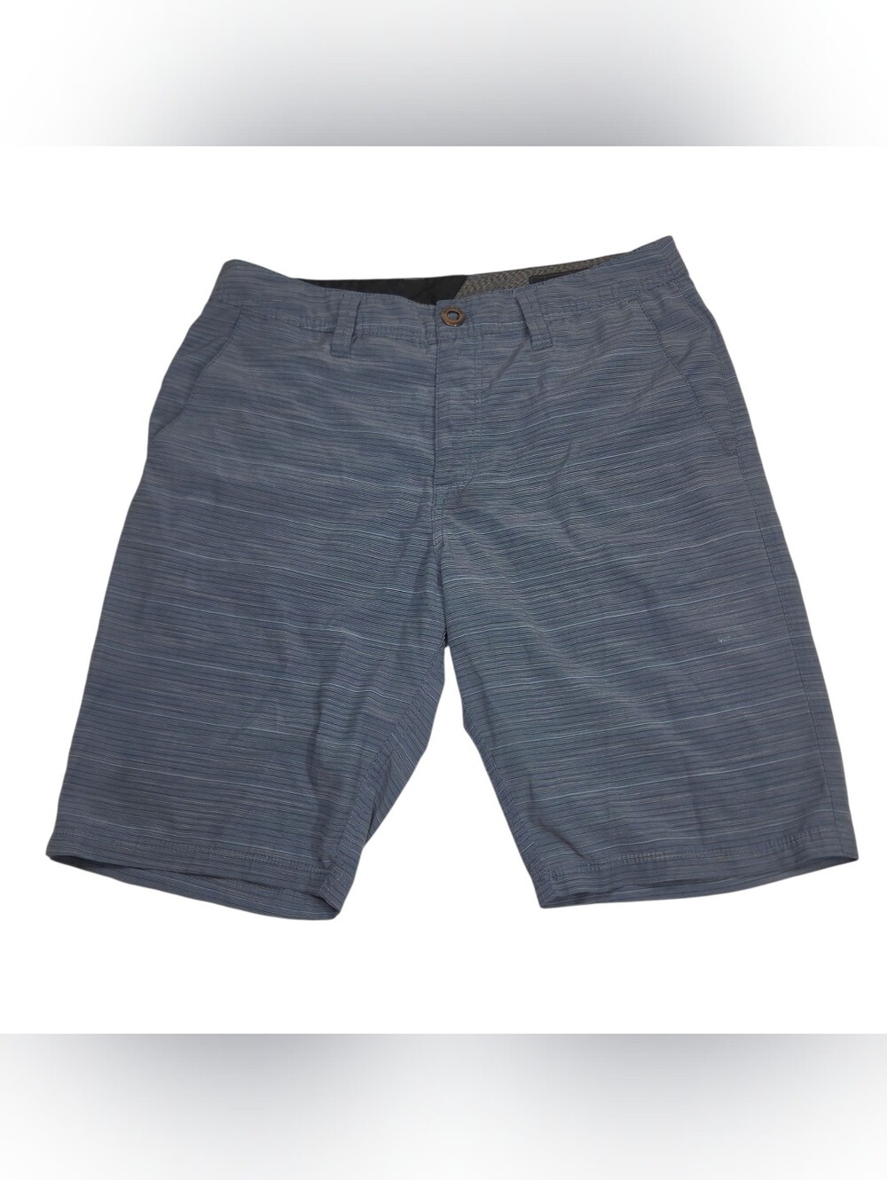 Volcom Men’s Slate Blue Striped Flat Front Shorts. Waist 31